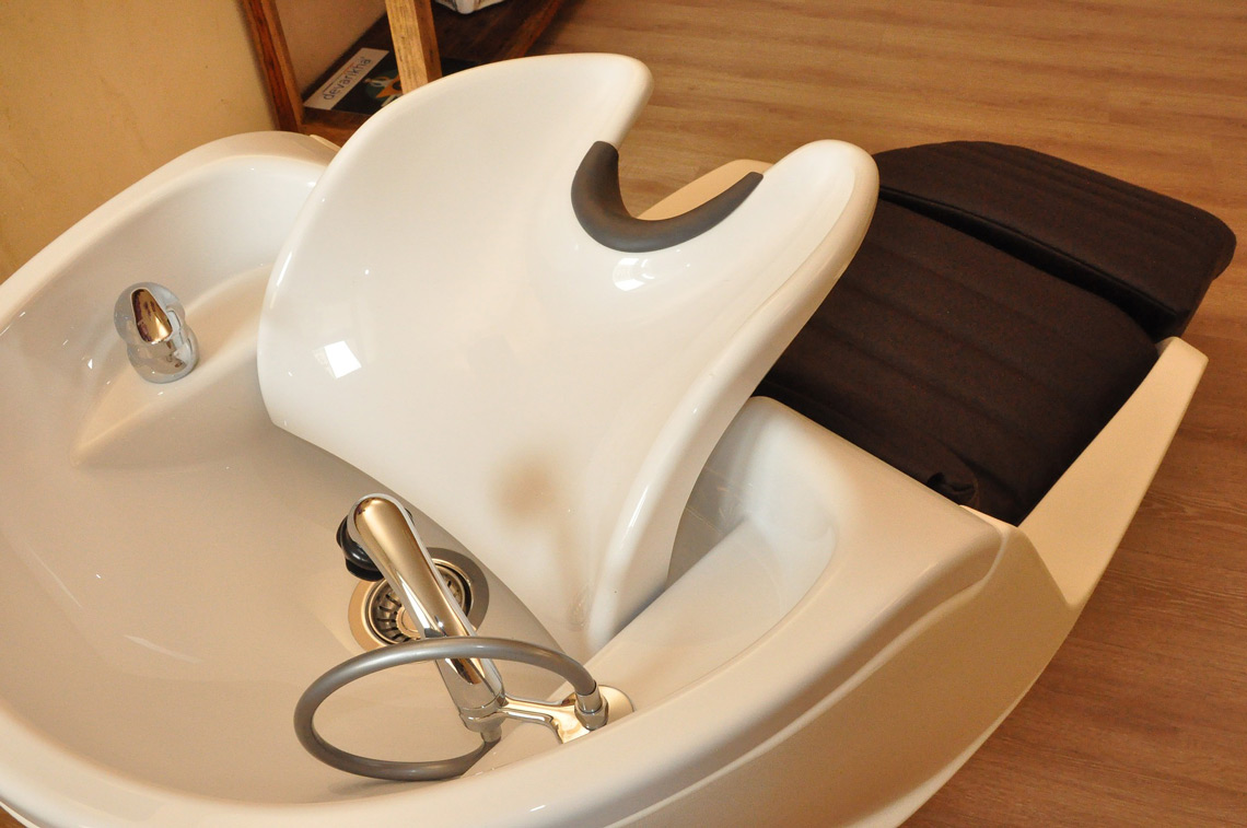Types of Backwash Units For Your Salon